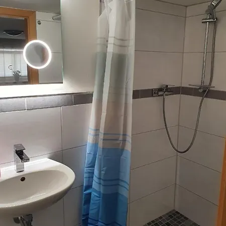 Διαμέρισμα Im Ug Direkt In Der Innenstadt, Centrum Σβερίν